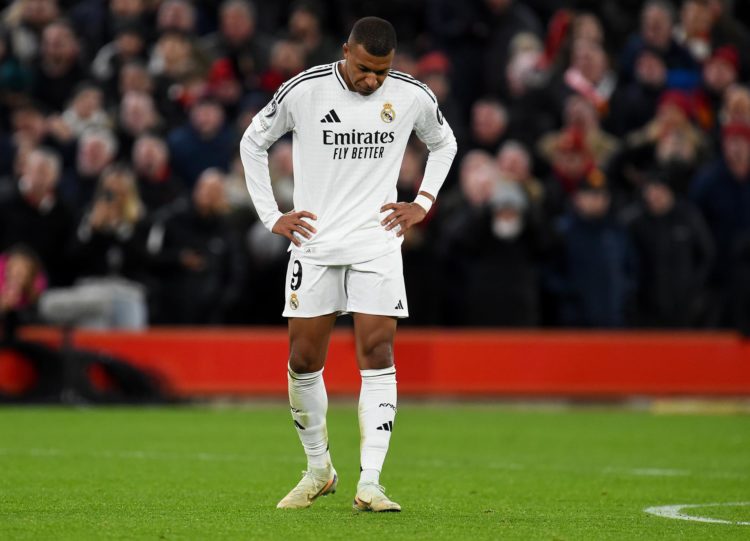 Kylian Mbappe, en un momento de la derrota del Real Madrid ante el Liverpool en Liga de Campeones. EFE/EPA/PETER POWELL