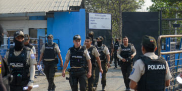 Al menos 15 presos muertos y 14 heridos en nuevos incidentes en la mayor cárcel de Ecuador