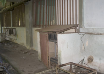 Blancos del vandalismo: Villa Universitaria y Casa Carmona