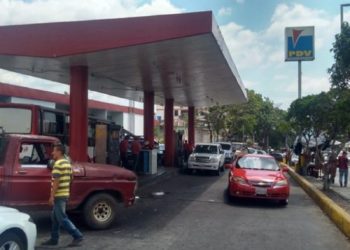 Gobernación de Trujillo pide a la población evitar “compras nerviosas”: “garantizamos el suministro de combustible”