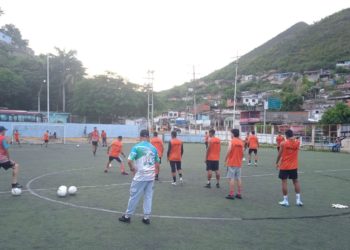 Mérida realizó su primera práctica de fútbol en Anzoátegui