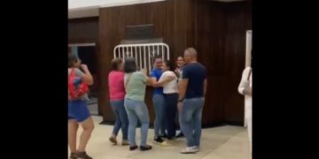 Liberaron a Lauriannys Cedeño, la adolescente detenida por un mensaje de WhatsApp que sufrió parálisis facial