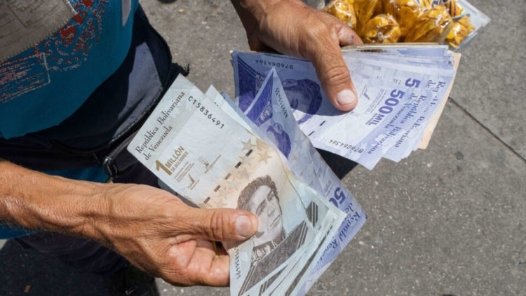 El tipo de cambio terminará el año en 50 bolívares por dólar | Foto: Cortesía