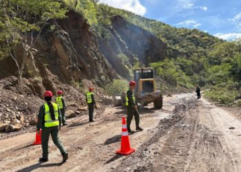 Táchira | Inician trabajos para restituir la vialidad en Las Adjuntas