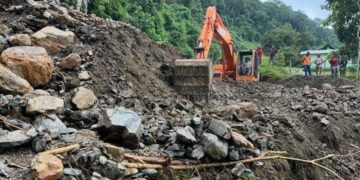 Acceso a Boconó sigue obstruido por derrumbes