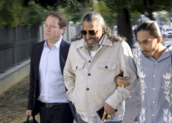 El cantaor español Diego el Cigala se sienta en el banquillo por maltrato a su exmujer