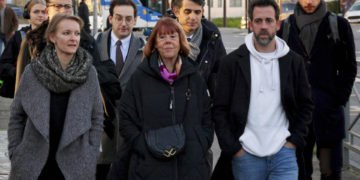 Gisèle Pelicot se encara con sus violadores y afirma que «la cicatriz no se cerrará nunca»
