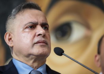Tarek William Saab denuncia campaña para mostrar a «criminales» como presos políticos