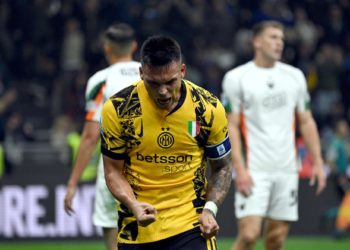 1-0. Lautaro mete presión al Nápoles