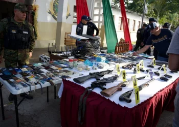 Trasladarán a unos 1400 reclusos tras intervención en cárcel de El Dorado
