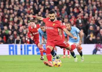 2-0. Salah acaba con el City