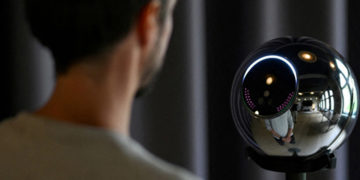 Frontera | Escaneo de iris desata preocupación ante la vulnerabilidad de la identidad biométrica 