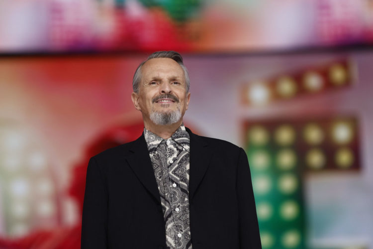 Fotografía de archivo del 27 de octubre de 2023 del cantante Miguel Bosé posando durante una rueda de prensa en Madrid (España). EFE/ Rodrigo Jiménez