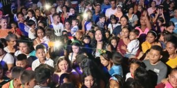 Trujillo | Encendidas las luces de navidad en el Km23