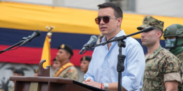 Noboa responde a críticas de Correa y ofrece enviarle copia de su sentencia por corrupción