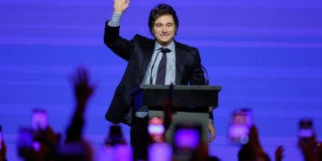 A un año de su asunción, Milei posiciona a Argentina como un referente de la ultraderecha