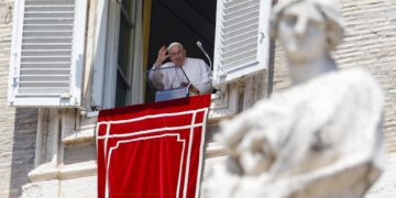 Francisco deja su huella en el cónclave: Más internacional y latinoamericano