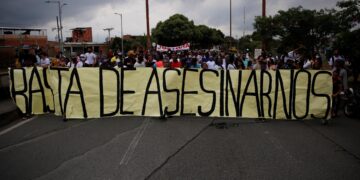 Al menos 20 menores reclutados este año por grupos armados en Colombia fueron asesinados