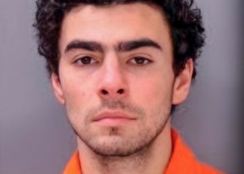 El joven que mató al ejecutivo de UnitedHealthcare no quería «poner en riesgo a inocentes»