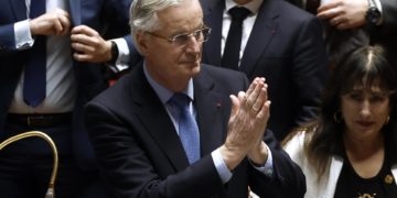 Barnier presenta su dimisión a Macron, que buscará un nuevo primer ministro