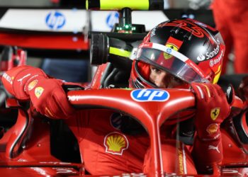 Ferrari resistió y el titulo de constructores se define en Abu Dhabi