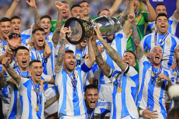 La Argentina de Lionel Messi se proclama campeona de la Copa América tras vencer a Colombia en la final celebrada el 14 de julio en Miami. EFE/Cristobal Herrera-Ulashkevich