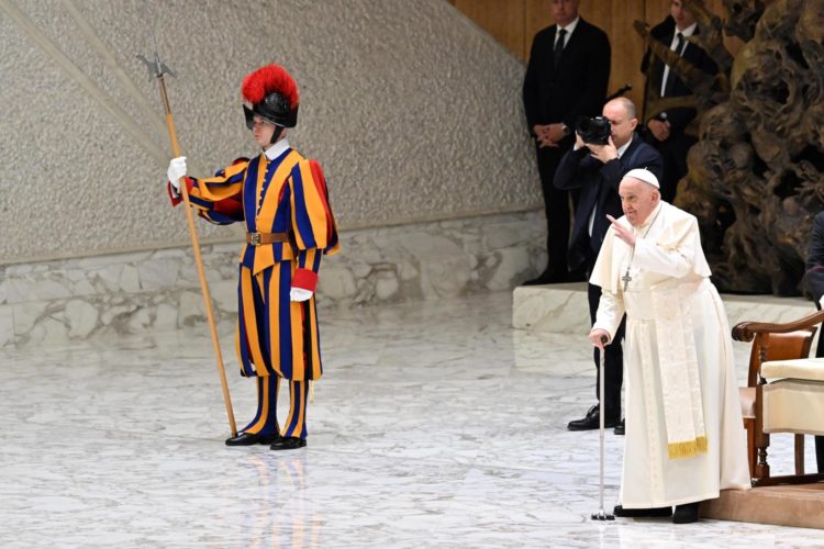 El Papa Francisco dirige su audiencia general semanal en la Sala Pablo VI, Ciudad del Vaticano, 18 de diciembre de 2024. Papá 
EFE/EPA/MAURIZIO BRAMBATTI