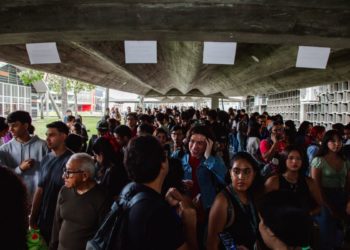 Generación política de relevo, entre la necesidad de cambio y el miedo a la persecución
