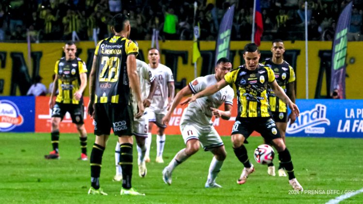 Táchira no pasó del empate y buscará la estrella en Valencia.
PRENSA DVO TACHIRA FC)