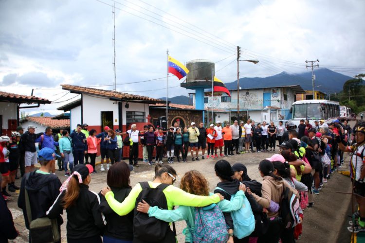 Táchira | 11 Km por la Salud Mental recorrieron en el Páramo El Tama