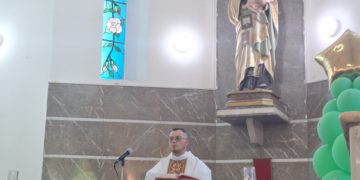 Emotiva despedida recibe Prebistero Hendrie Espinoza en Boconó