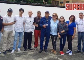 Familias de Radio Superior 88.3fm y Amma Publicidad compartieron en grato ambiente navideño