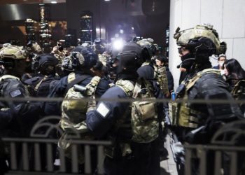 Ley marcial en Corea del Sur: un presidente impopular y acorralado en el Parlamento