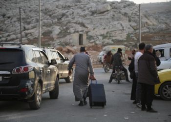 ACNUR: miles de sirios están retornando por las fronteras de Líbano y Turquía
