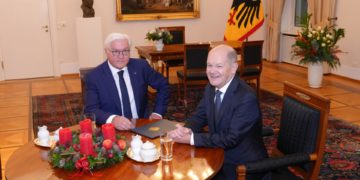 Scholz pide formalmente la disolución del Parlamento tras perder voto de confianza