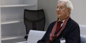 Condenado el exembajador español Raúl Morodo por ocultar ganancias de PDVSA