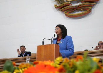 Delcy Rodríguez: 77,6% del presupuesto nacional 2025 está dirigido a la inversión social