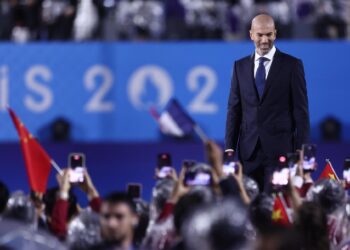 Zidane, favorito unánime de las prensa francesa para el puesto de seleccionador nacional