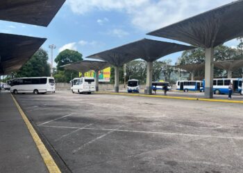 Táchira/ Movimiento de pasajeros en el terminal de San Cristóbal se vio afectado por cierre de frontera