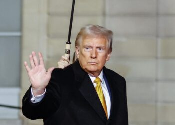 Trump vuelve a amenazar con retomar el Canal de Panamá: «China ha tomado el control»