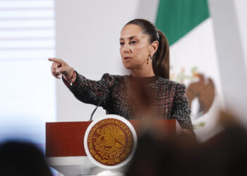 Sheinbaum asegura que no destituirá al gobernador de Sinaloa pese a ola de violencia