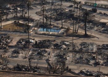 Pacific Palisades, el barrio de los ricos y famosos que los incendios redujeron a ceniza