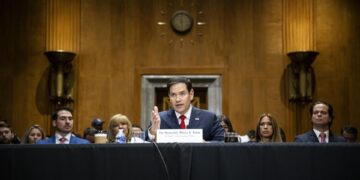 Marco Rubio sugiere que fueron violados los términos de la entrega del Canal de Panamá