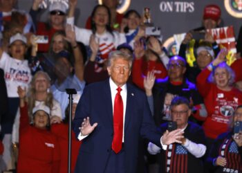 Trump sacude a Estados Unidos y al mundo con una agitada primera semana en la Casa Blanca