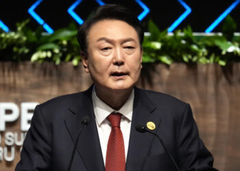El presidente surcoreano Yoon promete «luchar hasta el final» en mensaje a sus seguidores
