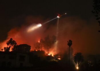 Los vientos de Santa Ana y su impacto catastrófico en los incendios de California