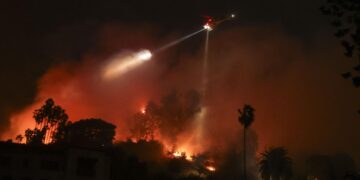 Los vientos de Santa Ana y su impacto catastrófico en los incendios de California