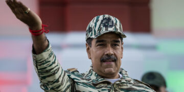 El chavismo marcha en Caracas en apoyo a Nicolás Maduro