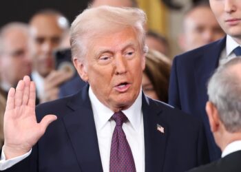 Donald Trump toma posesión como nuevo presidente de Estados Unidos