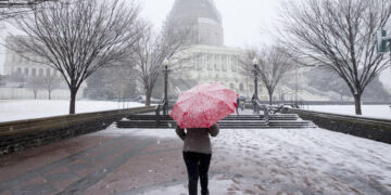 Trump dará su discurso de investidura en el interior del Capitolio por el frío